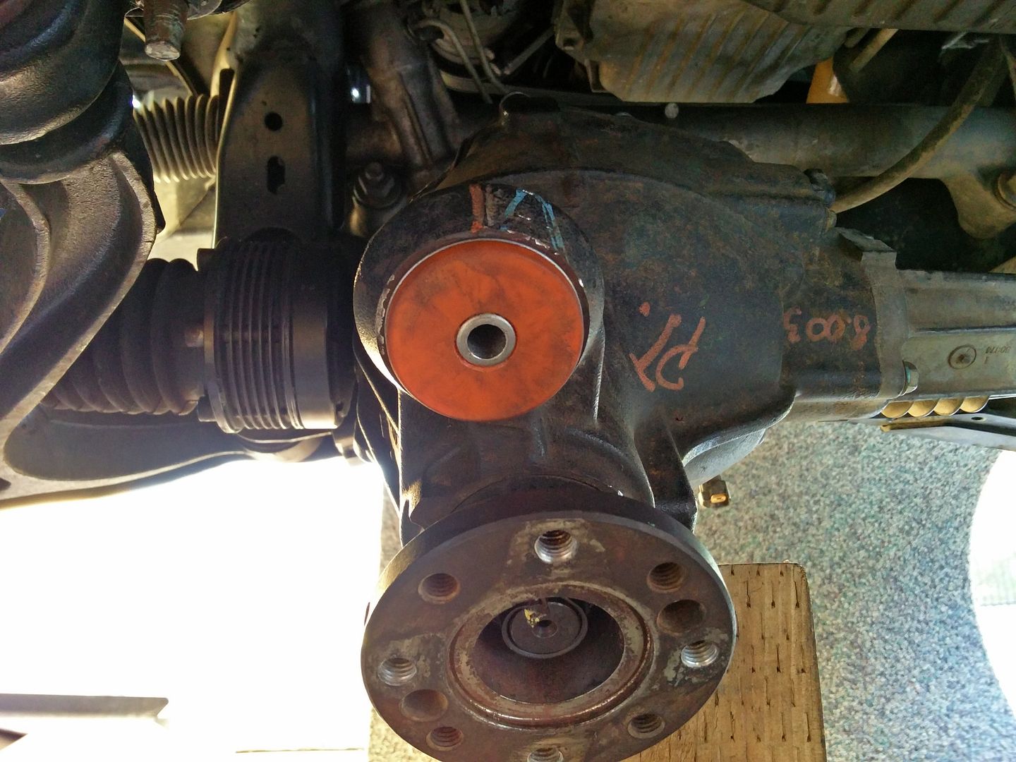 Font axle mount bushing parts ebay Jeep Commander Forums Jeep