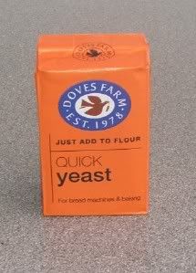 125g Fast Action Doves Farm Dried Yeast For Breadmakers - Photo 1/1
