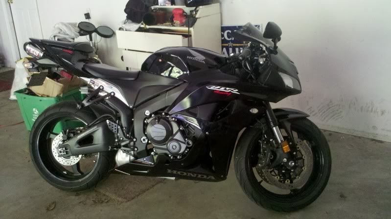 All black honda cbr600rr #7