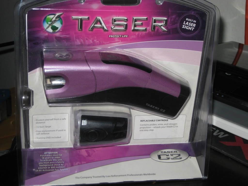 Taser C2 Pink